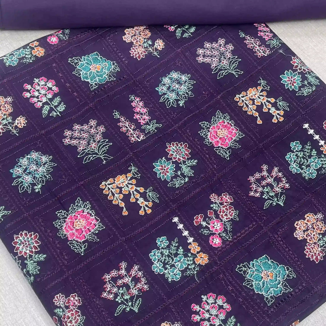 Bareeze Embroidered 2 Piece Lawn Deep Purple