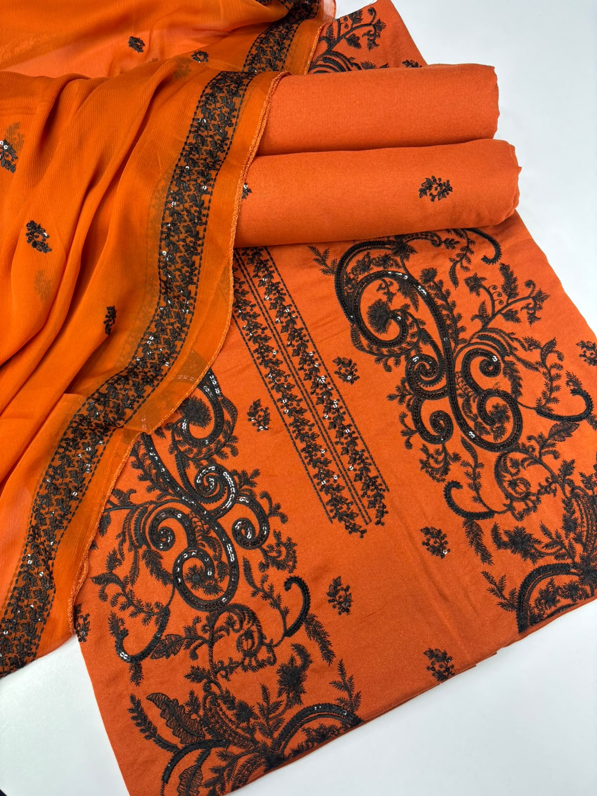 Karandi Signature 3-Piece