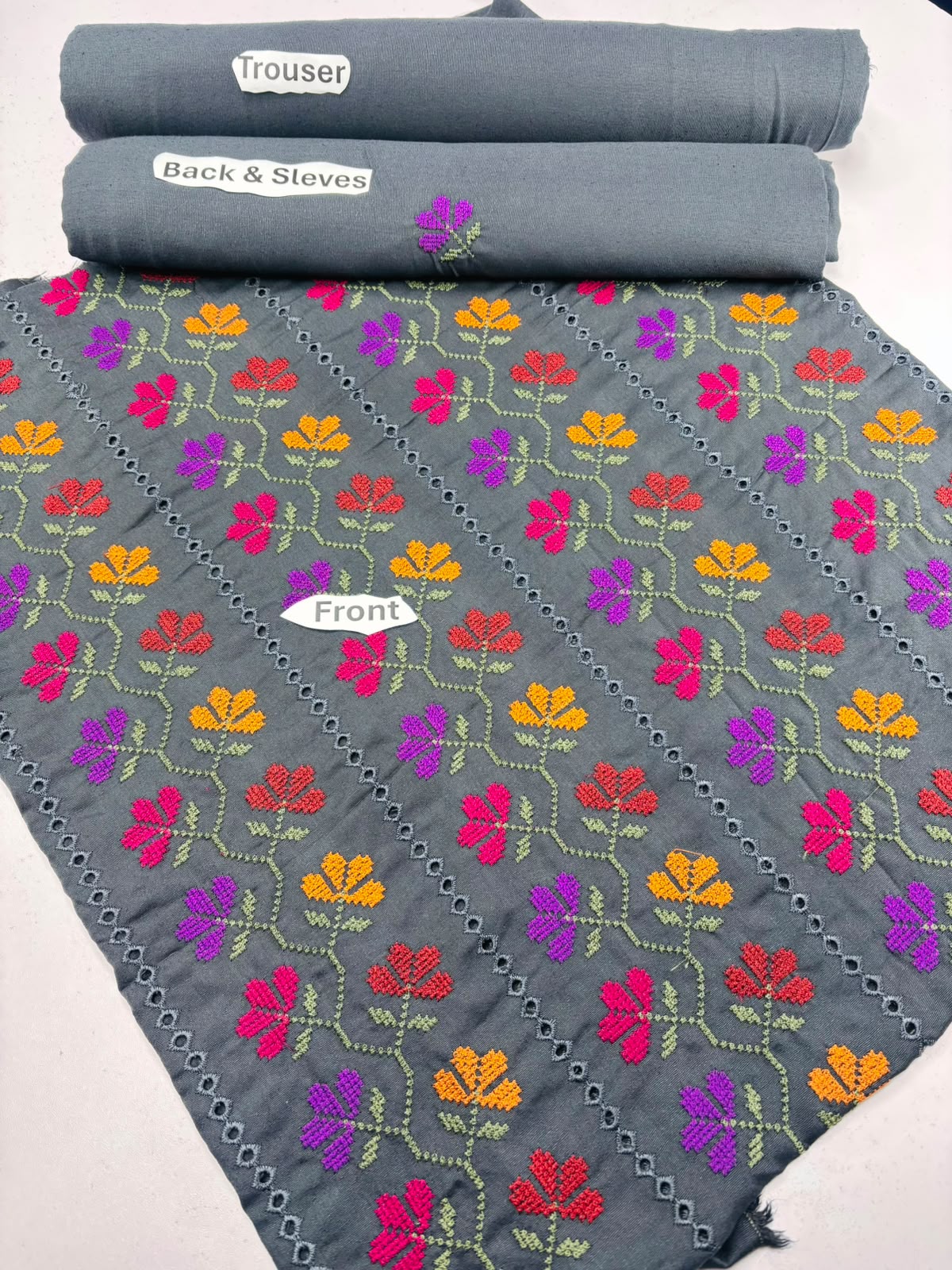 Karandi 2 piece chicken kari Grey